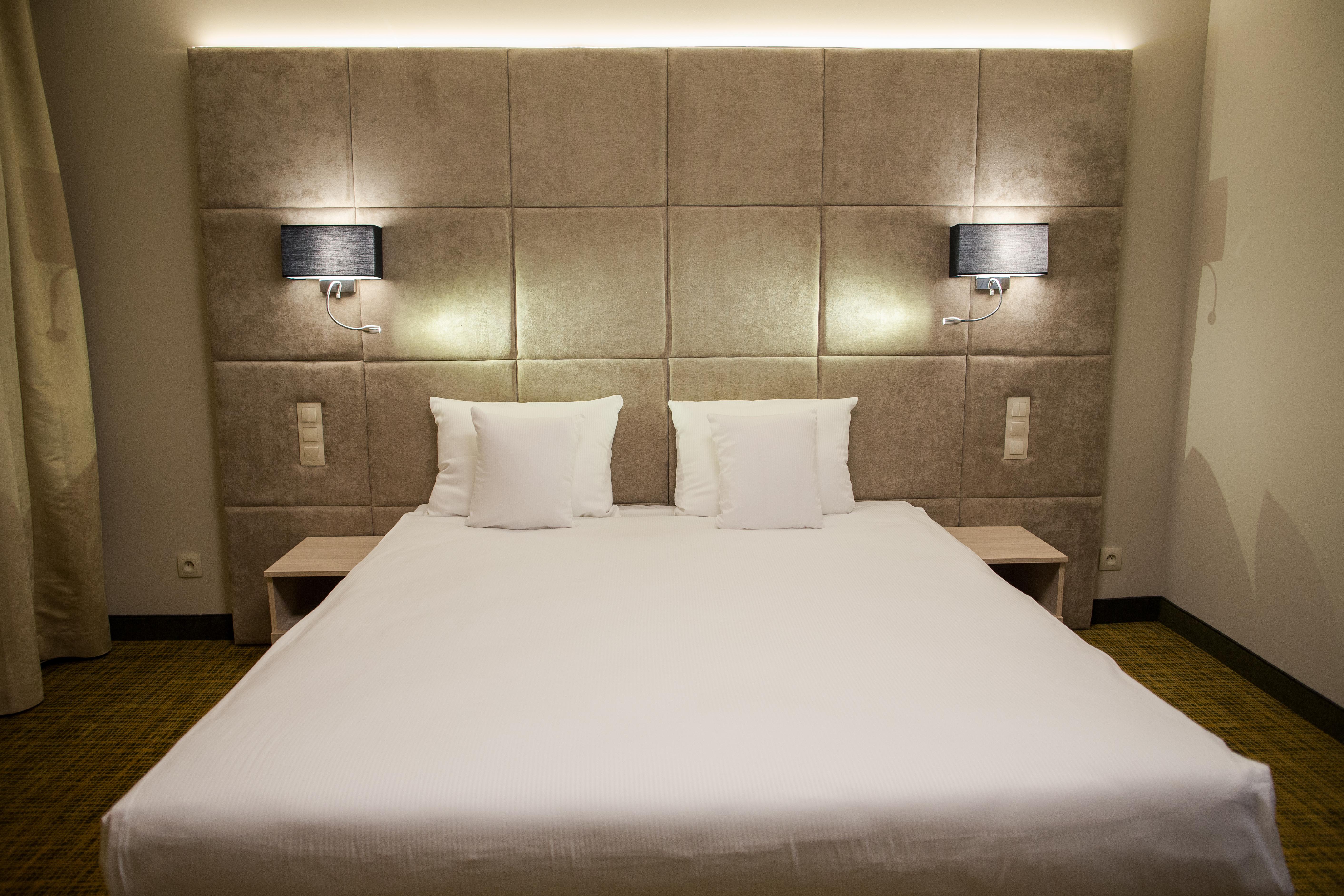 Citi Hotel'S Вроцлав Екстериор снимка