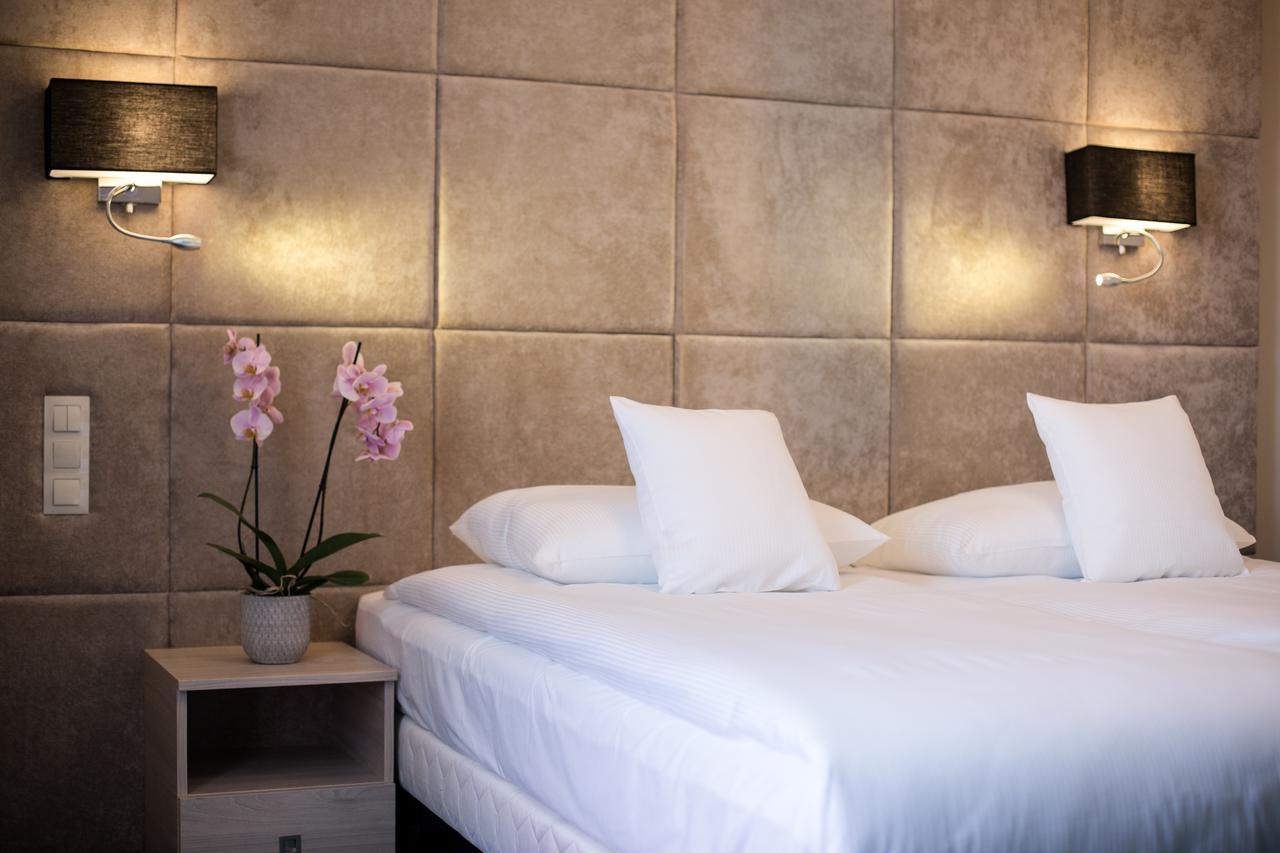 Citi Hotel'S Вроцлав Екстериор снимка