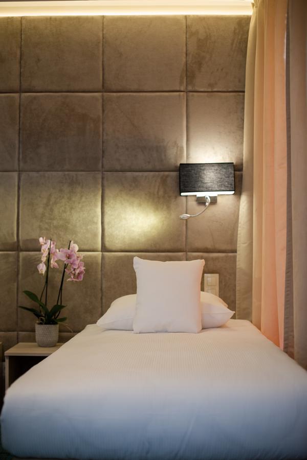 Citi Hotel'S Вроцлав Екстериор снимка
